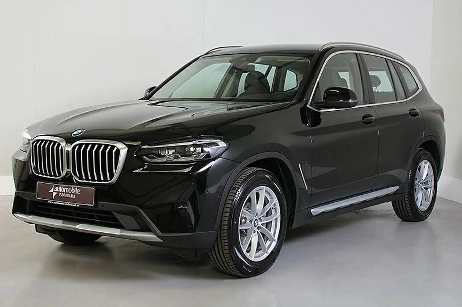 BMW X3 xDr. 20dA LED Parkassistent Navi Sportsitze Schwarz - 2