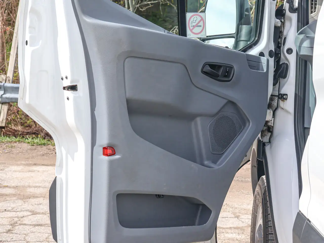 Ford Transit снимка Ford Transit