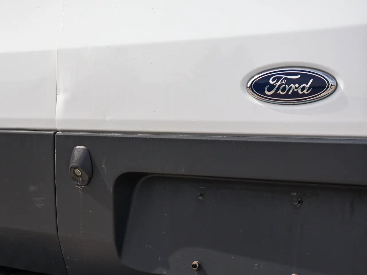 Ford Transit снимка Ford Transit