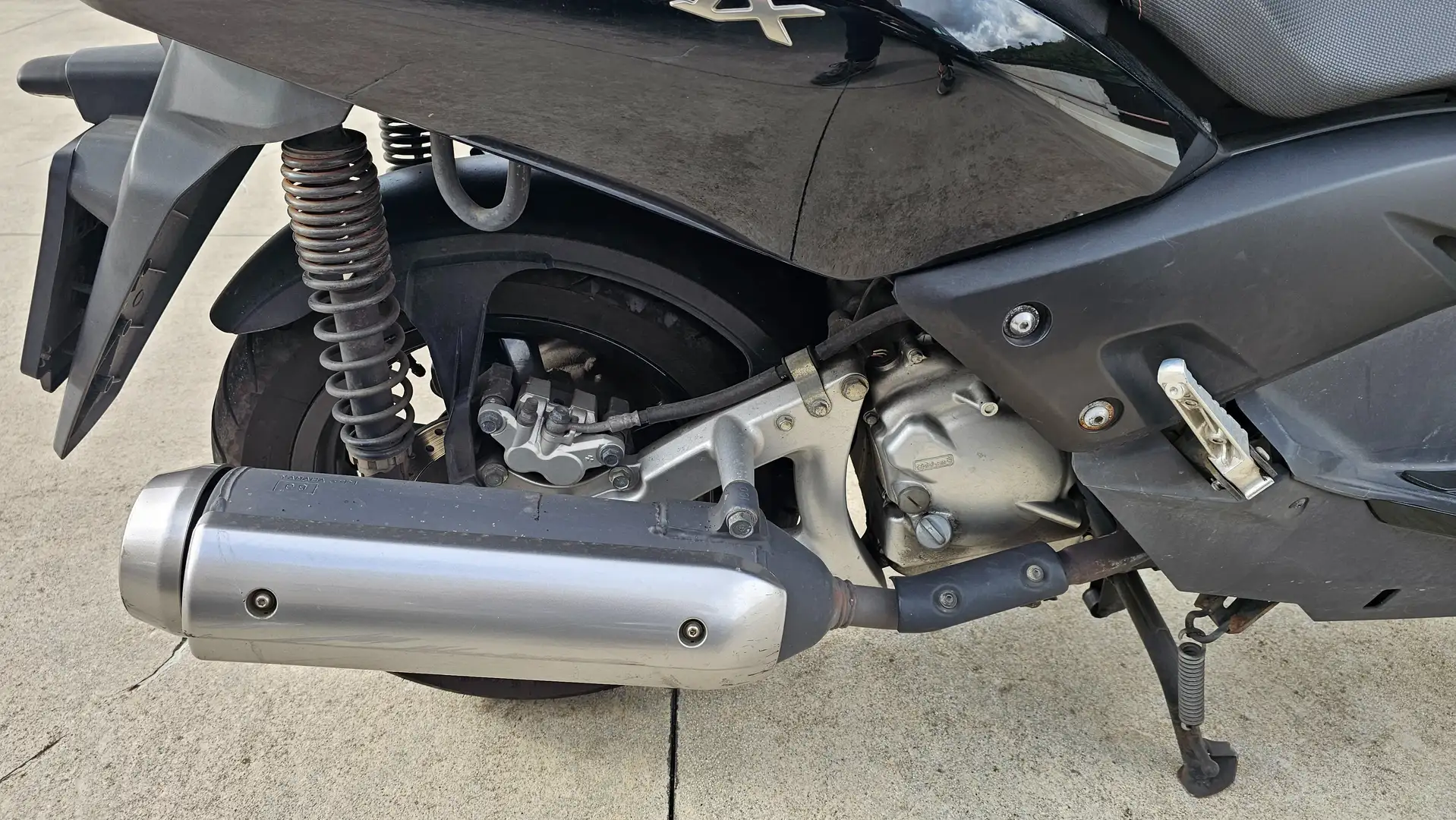 Yamaha X-Max 250 black Чорний - 2