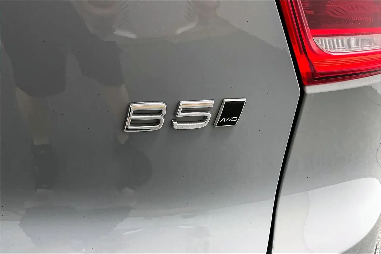 Volvo XC40 снимка Volvo XC40