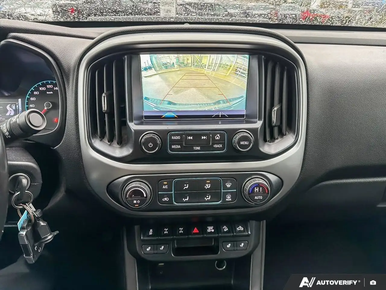 Chevrolet Colorado снимка Chevrolet Colorado