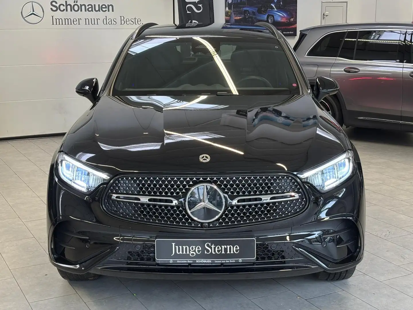 Mercedes-Benz GLC 200 4M AMG STANDHEIZUNG+AHK+NIGHT+WINTER Schwarz - 2