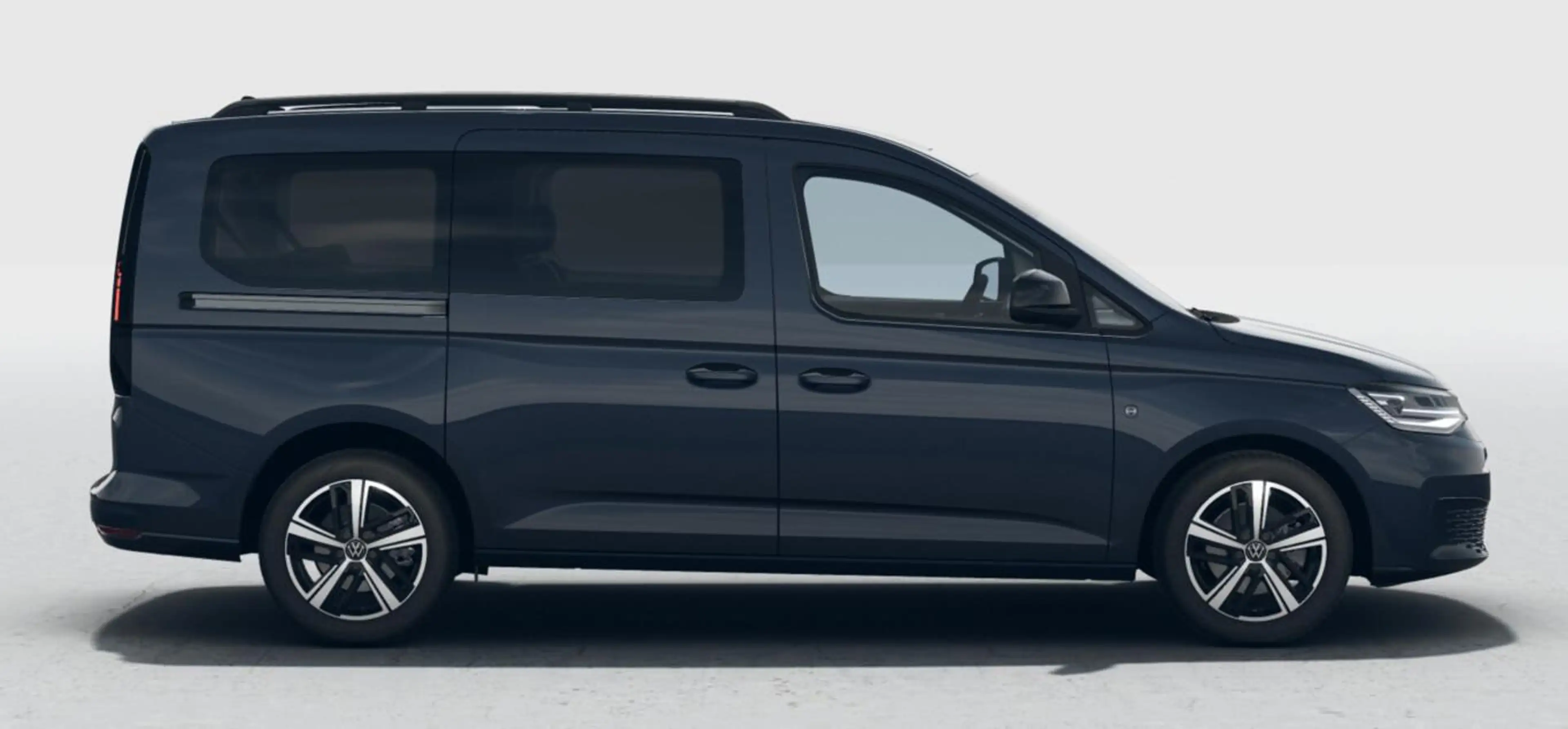 Volkswagen Caddy Maxi Life 4M Pano LED 17LM 2ZoneAC 4J.Gara 90 k... — photo 3