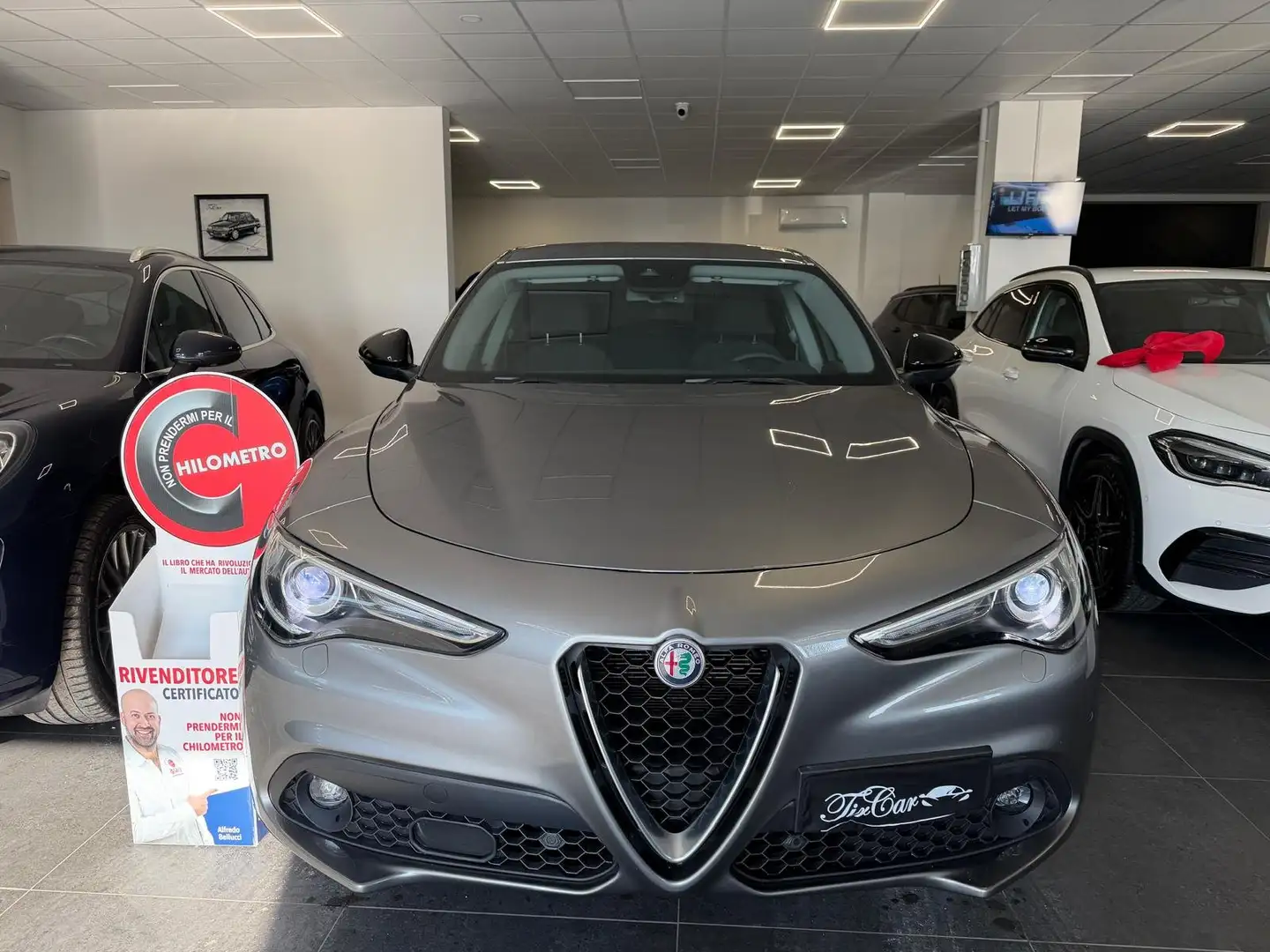 Alfa Romeo Stelvio Stelvio 2020 2.2 t Business rwd 160cv auto Gris - 2
