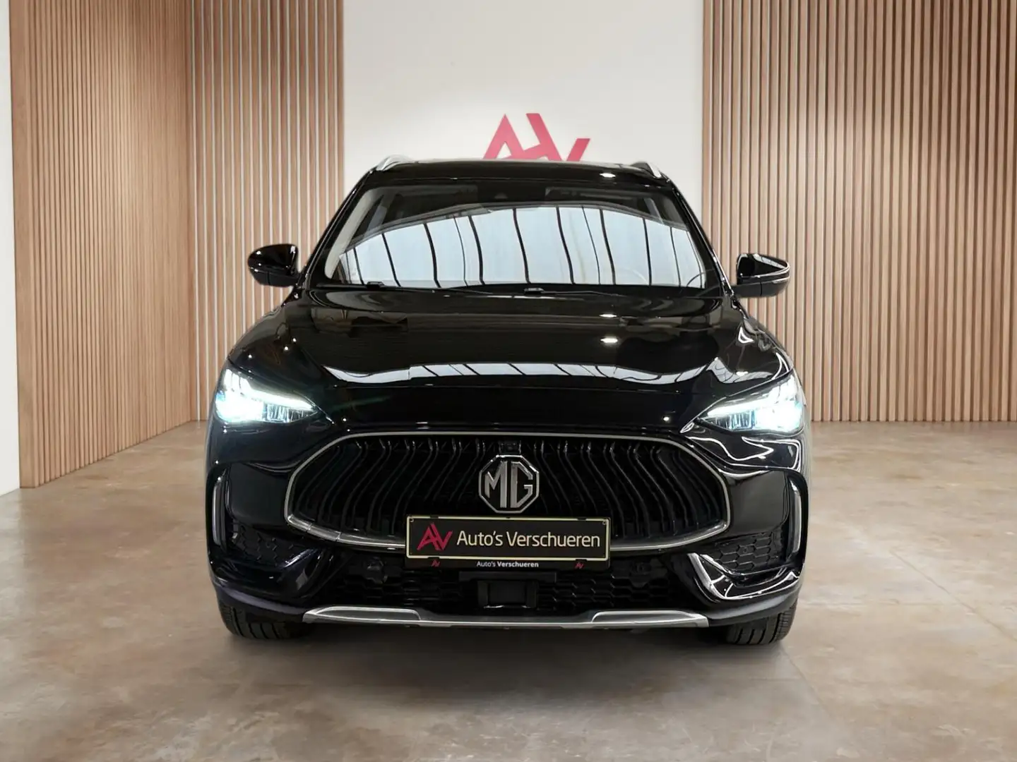 MG HS Luxury 1.5 T-GDi AT ** Nero - 2