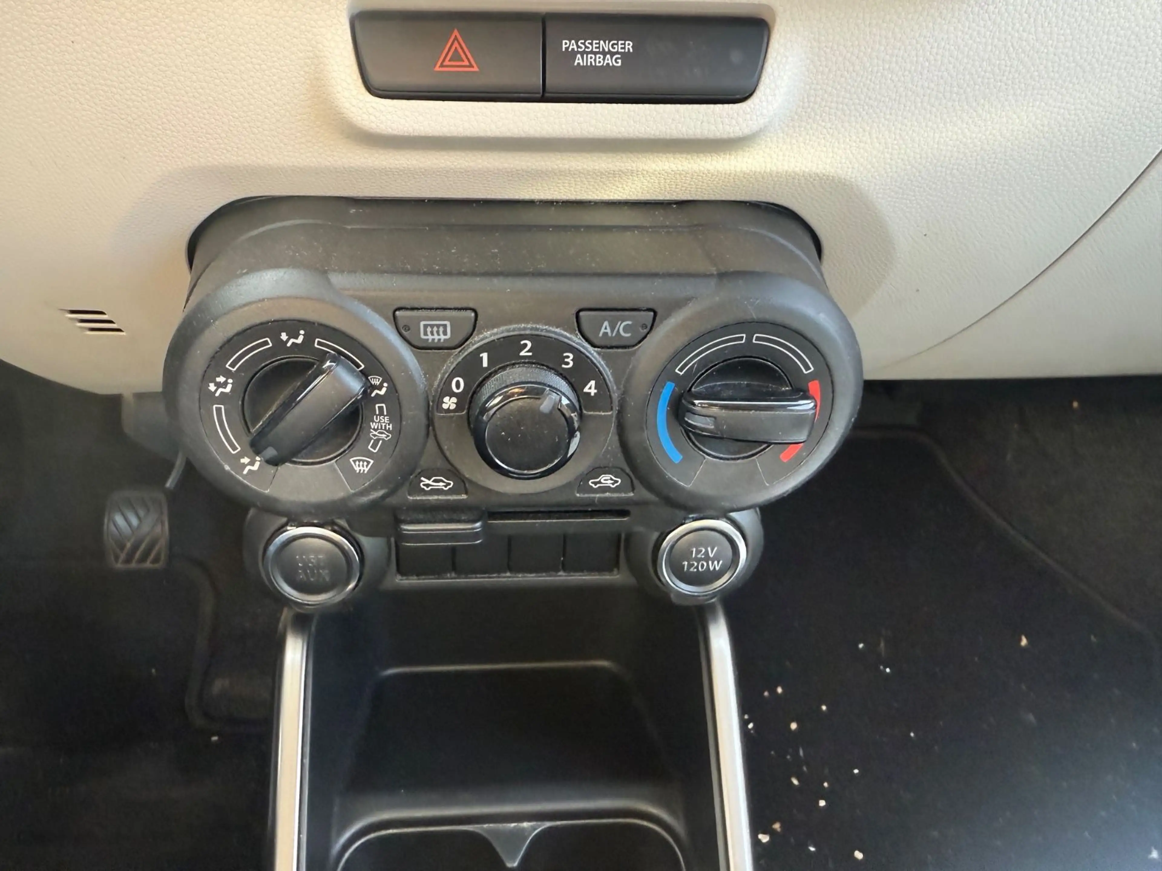 Suzuki Ignis Comfort — photo 15