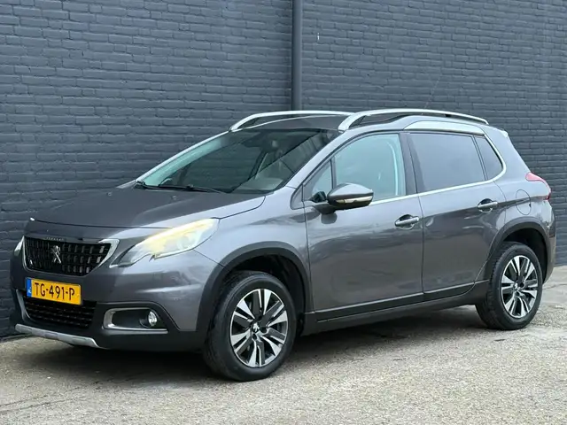 Peugeot 2008 view 12