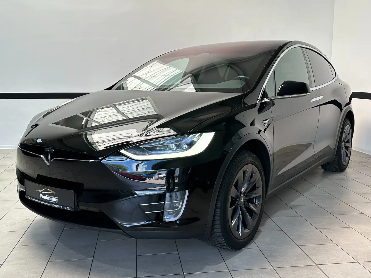 Tesla Model X 100D Dual Motor Allrad Navi*Leder*LED*20Zoll* Schwarz - 1