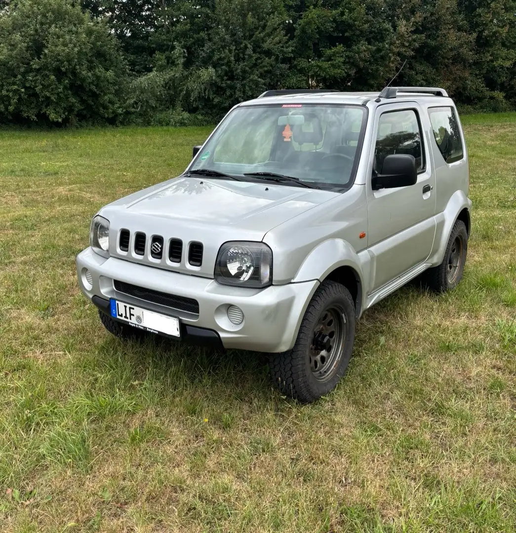 Suzuki Jimny Ranger Allrad,AHK, TÜV neu Silber - 1