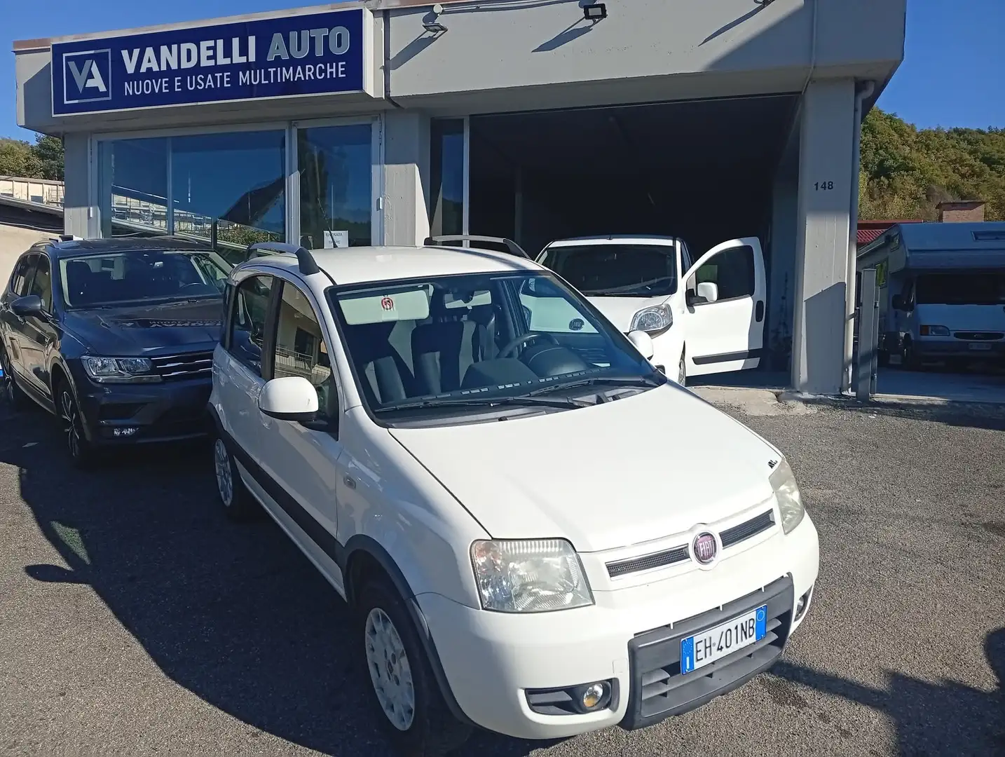 Fiat Panda 1.2 DYNAMIK NATURAL POWER 4X4 Blanc - 1
