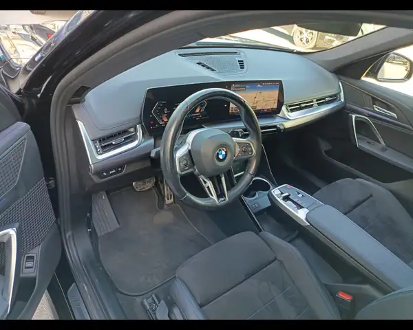 BMW X1 view 27