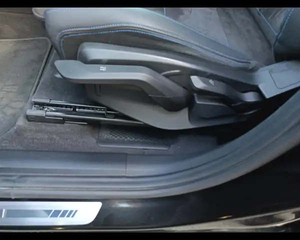 BMW X1 view 20