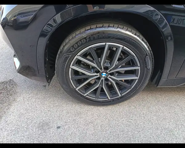 BMW X1 view 10