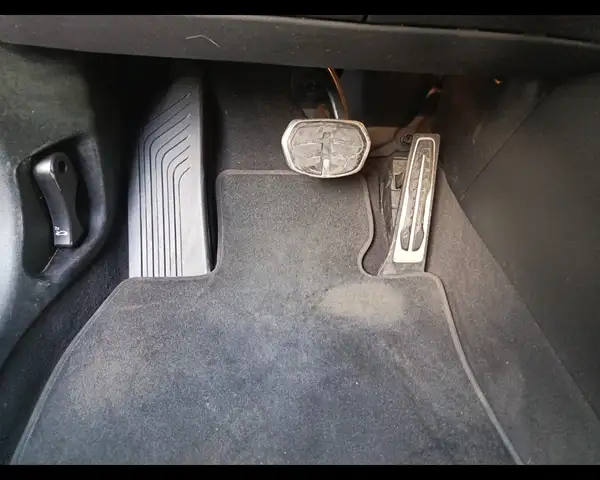 BMW X1 view 23