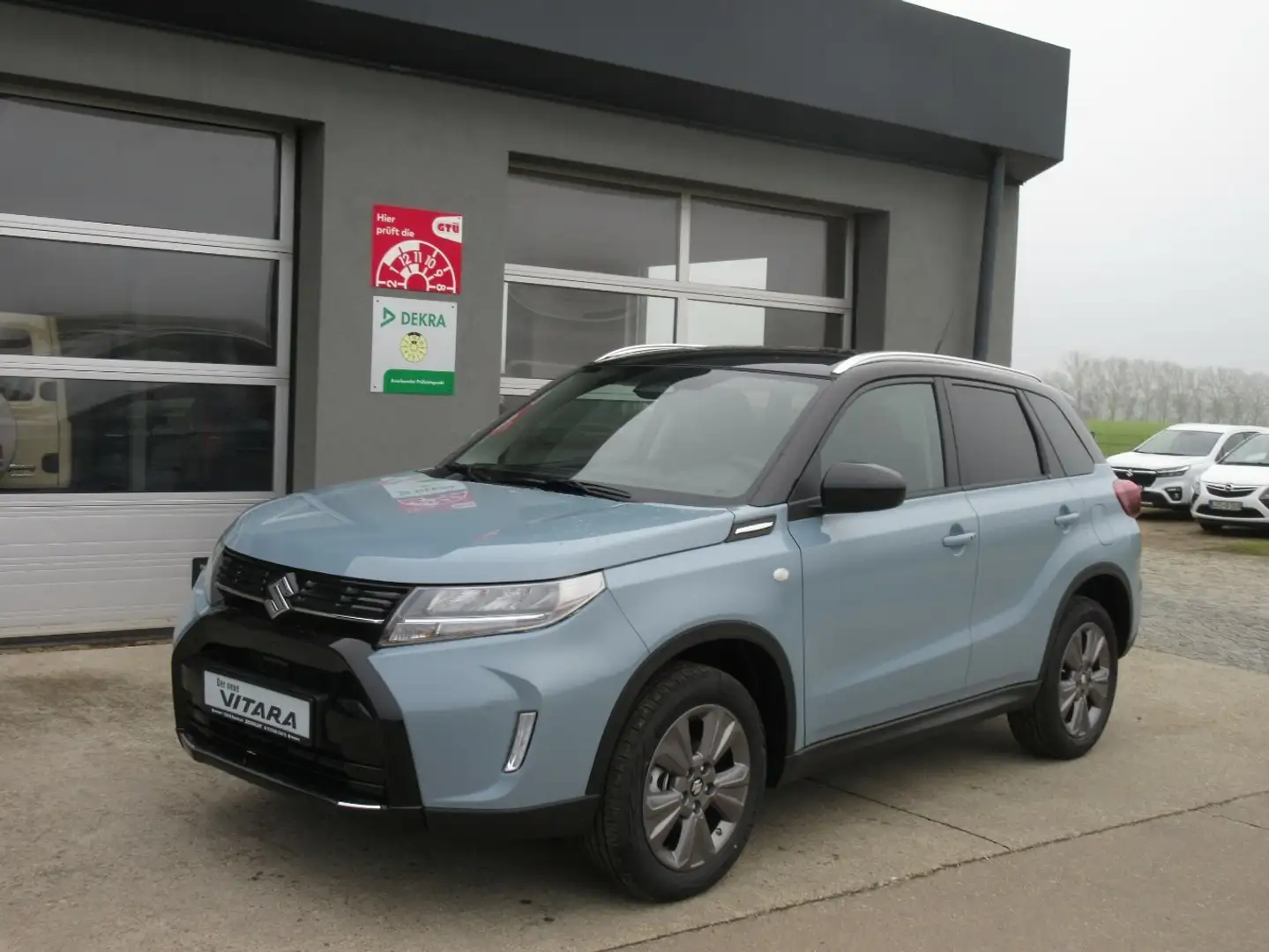 Suzuki Vitara 1.5 Hybrid Comfort 4x2 Blau - 1