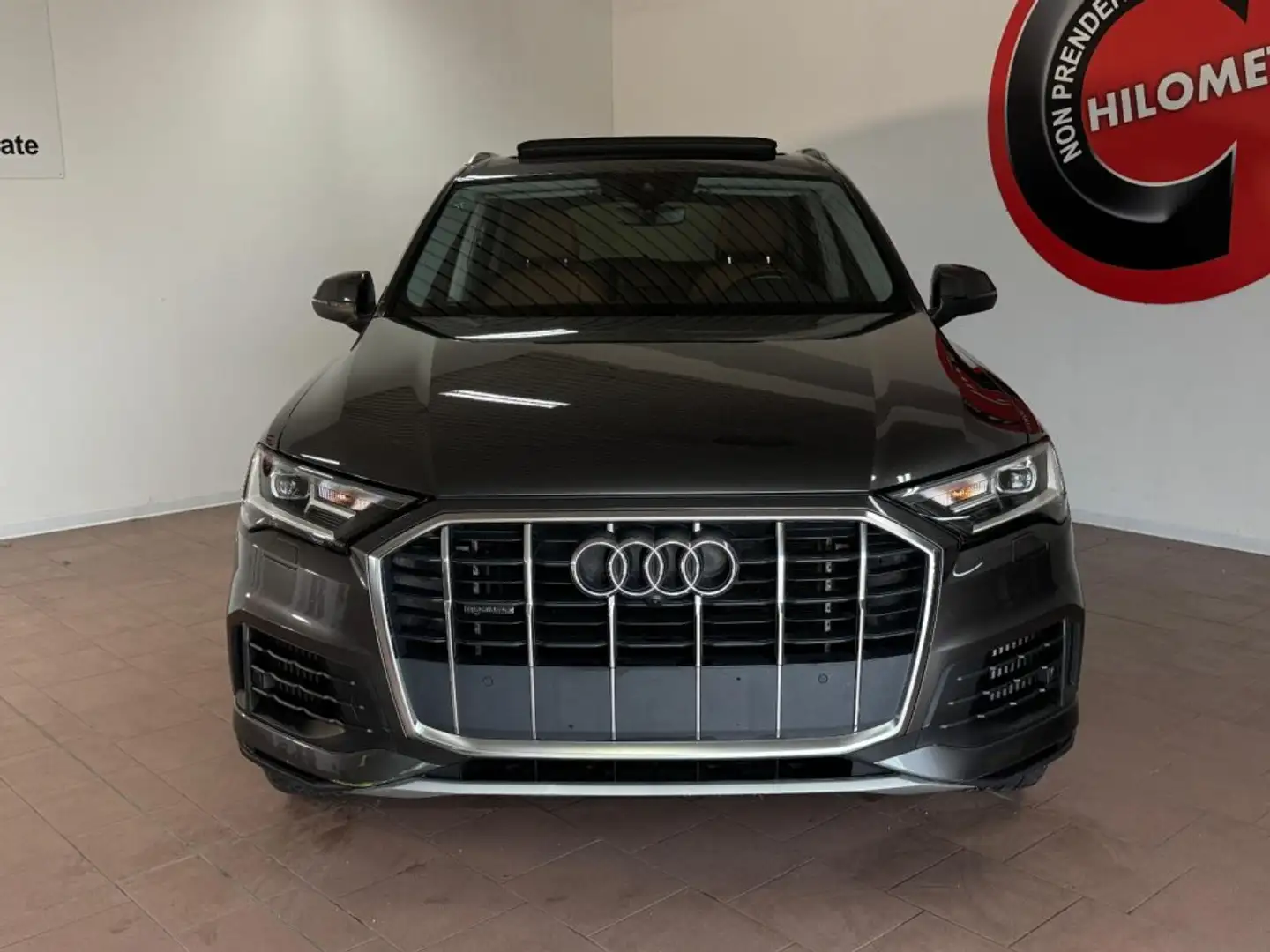 Audi Q7 55TFSIe quattro Business Pelle,Plug-in,Unicoprop. Grau - 2