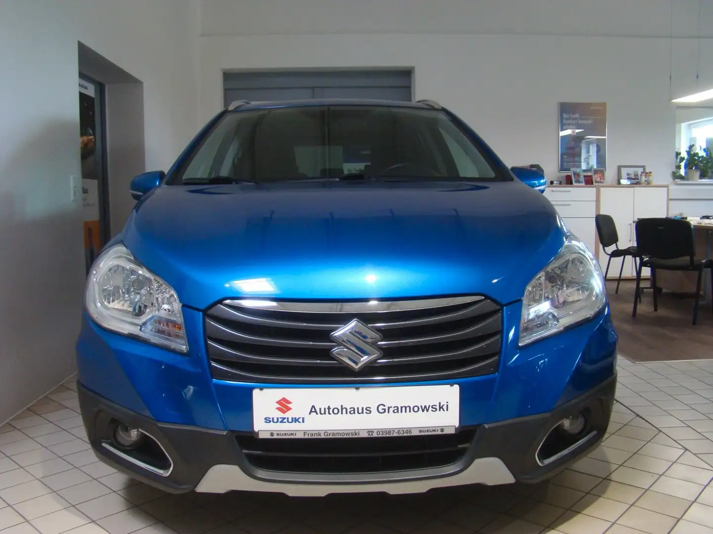 Suzuki (SX4) S-Cross 1.6 Comfort 2WD,Klima,SH,AW-Reifen Albastru - 2