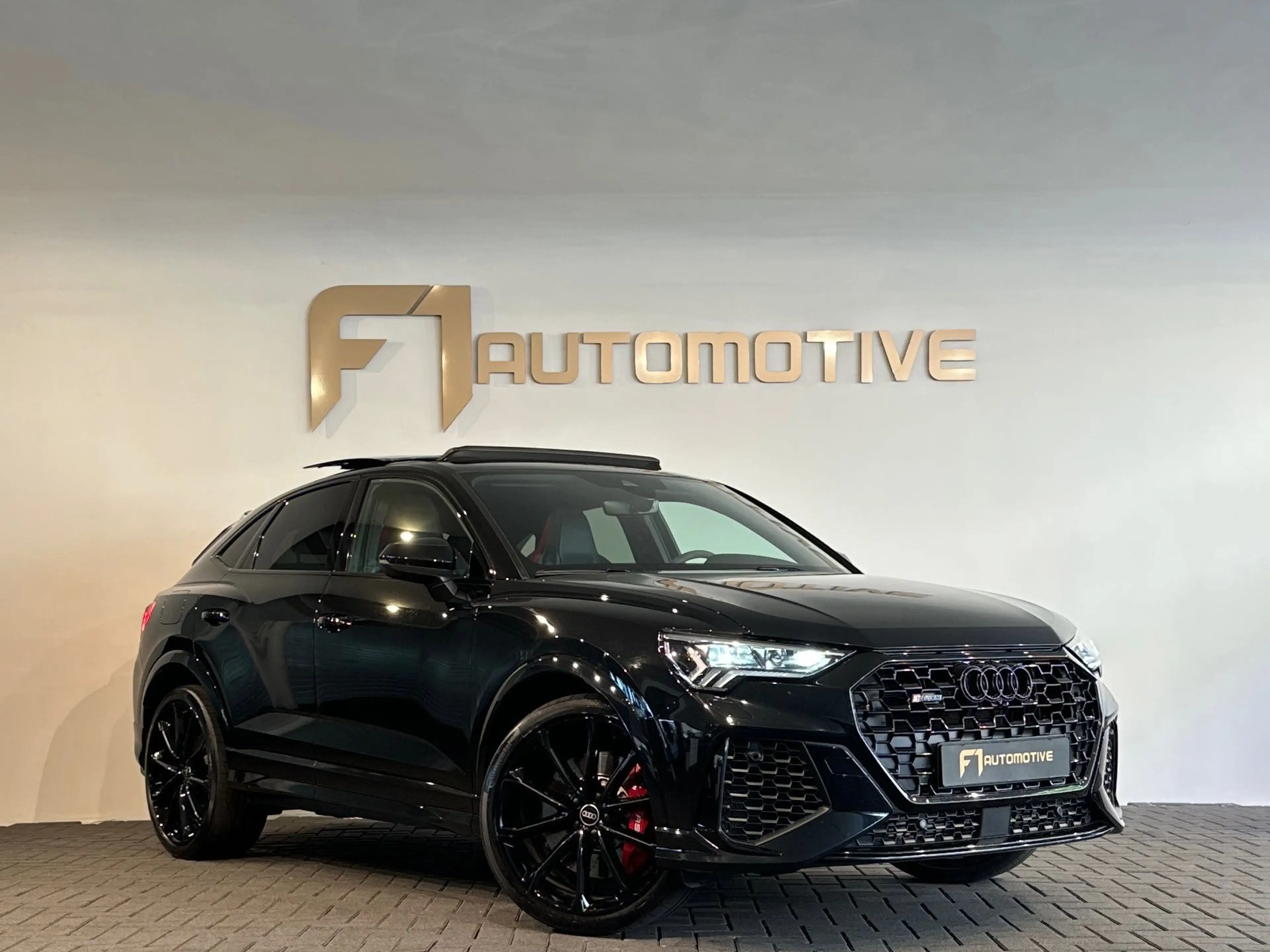 Audi RS Q3 RSQ3 Sportback 2.5 TFSI Quattro Pano|RS Seat|B&O|K — photo 7