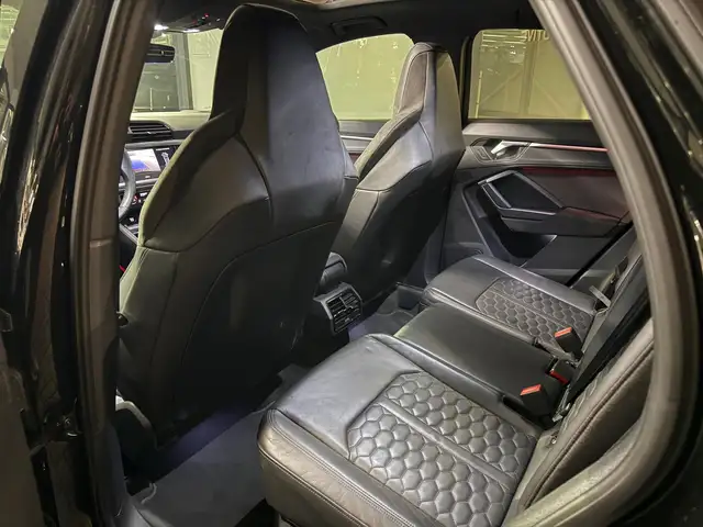 Audi RS Q3 view 14