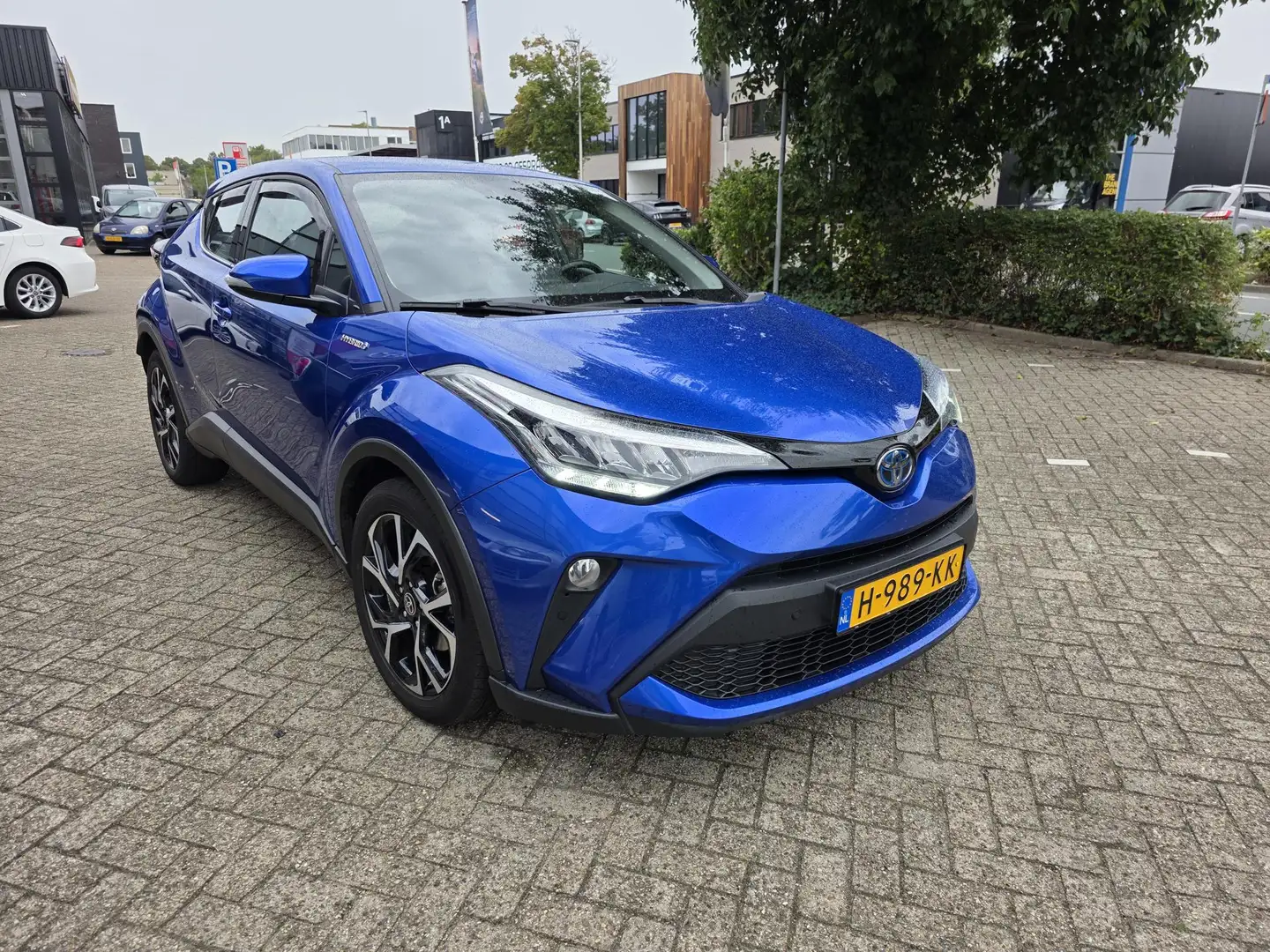 Toyota C-HR 1.8 Hybrid 122pk CVT Dynamic Bleu - 2