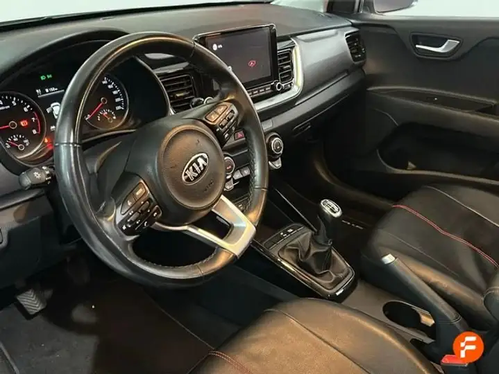 Kia Stonic 1.0 T-GDi MHEV iMT Drive (2021) 2021, foto 12