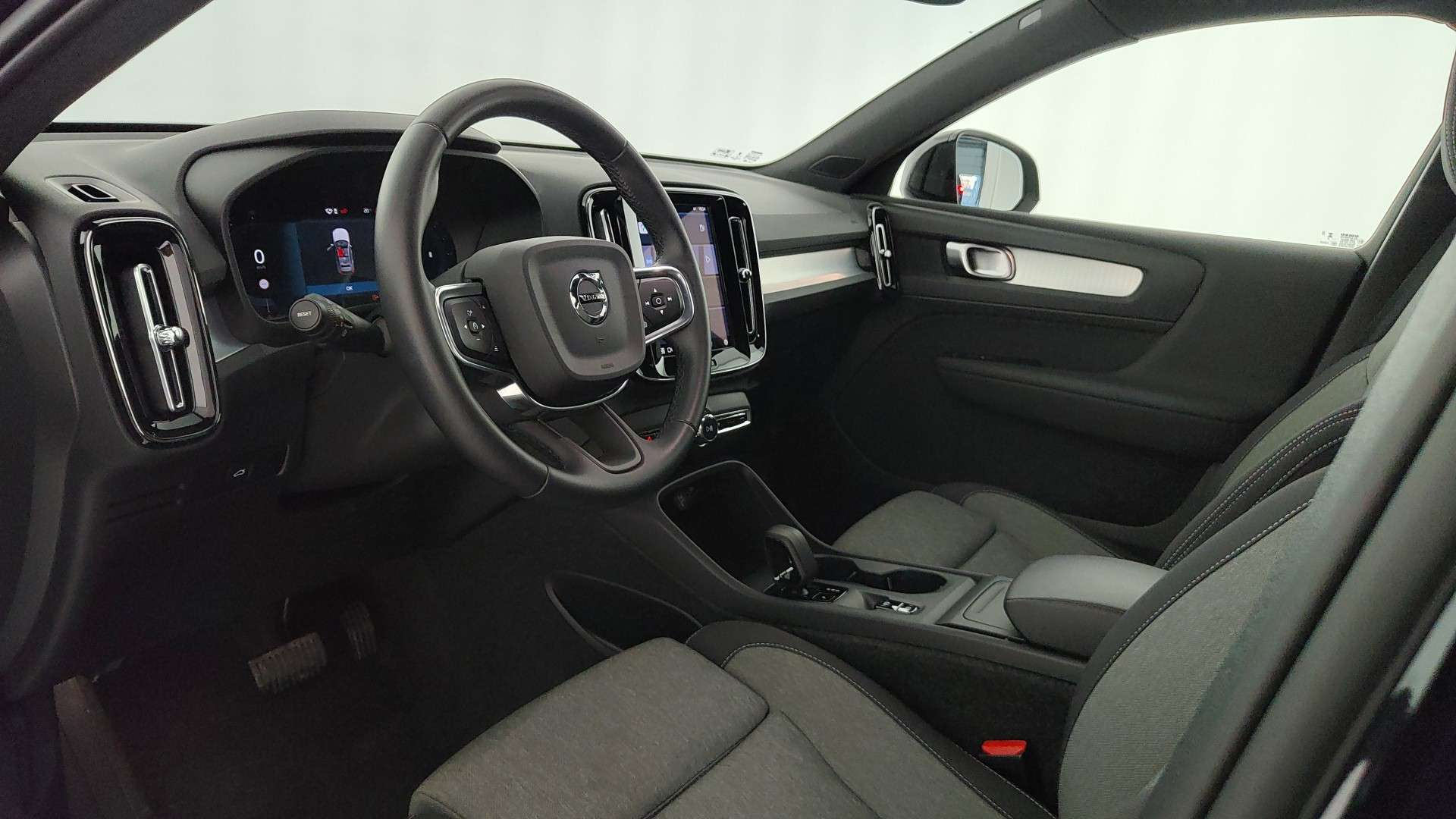 Volvo XC40 B3 Core -  - Joinsteer - #4