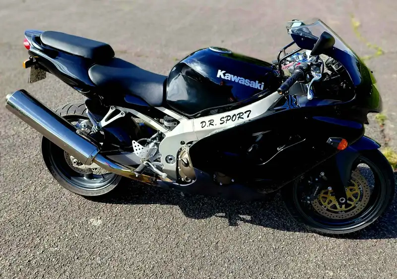 Kawasaki Ninja ZX-9R
