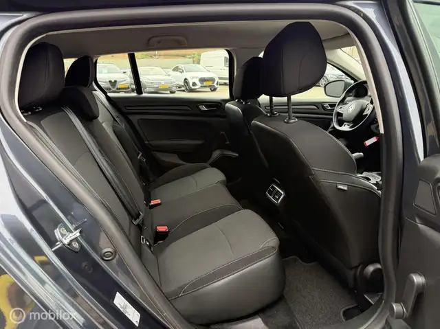 Renault Megane view 21