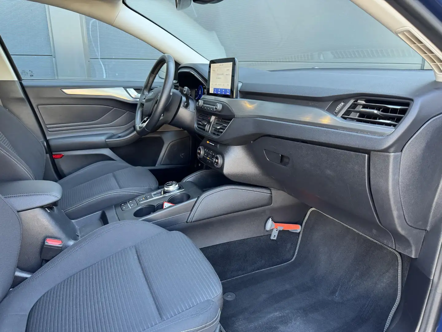 Ford Focus Wagon 1.0 Titanium / 1e Eig / 100 % Onderhoud Blau - 2