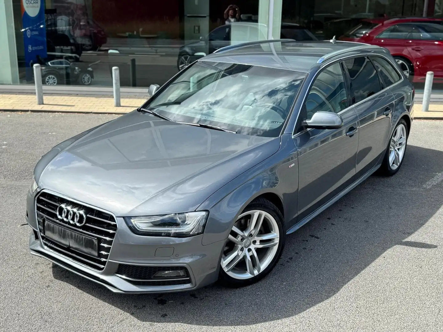 Audi A4 A4 Avant 1.8 TFSI / MULTITRONIC / S- LINE / LEATHE Grey - 2