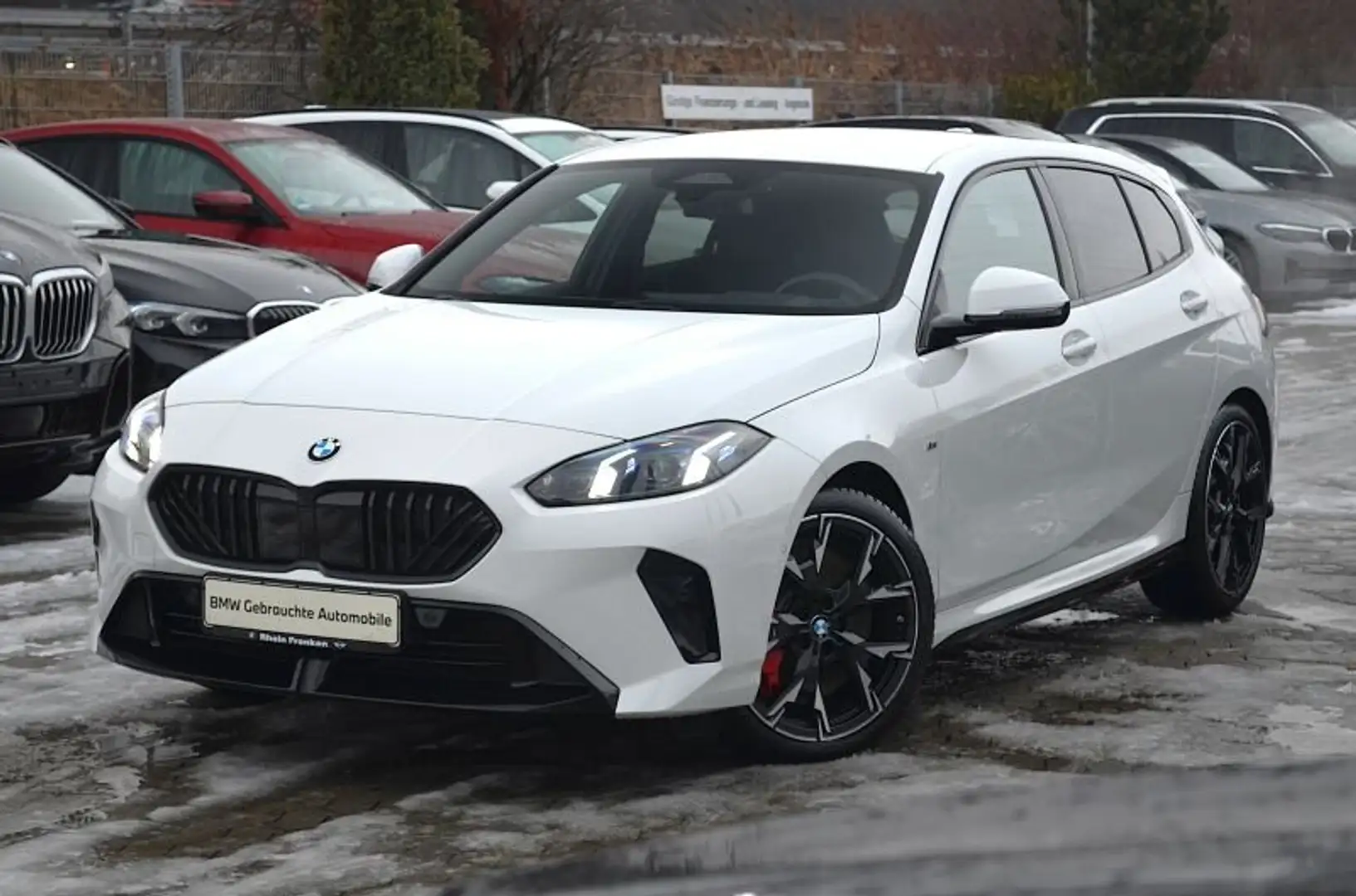 BMW 120 i M Sport Pro LiveCptProf.Ad.LED.AHK.360°.H/K Weiß - 2