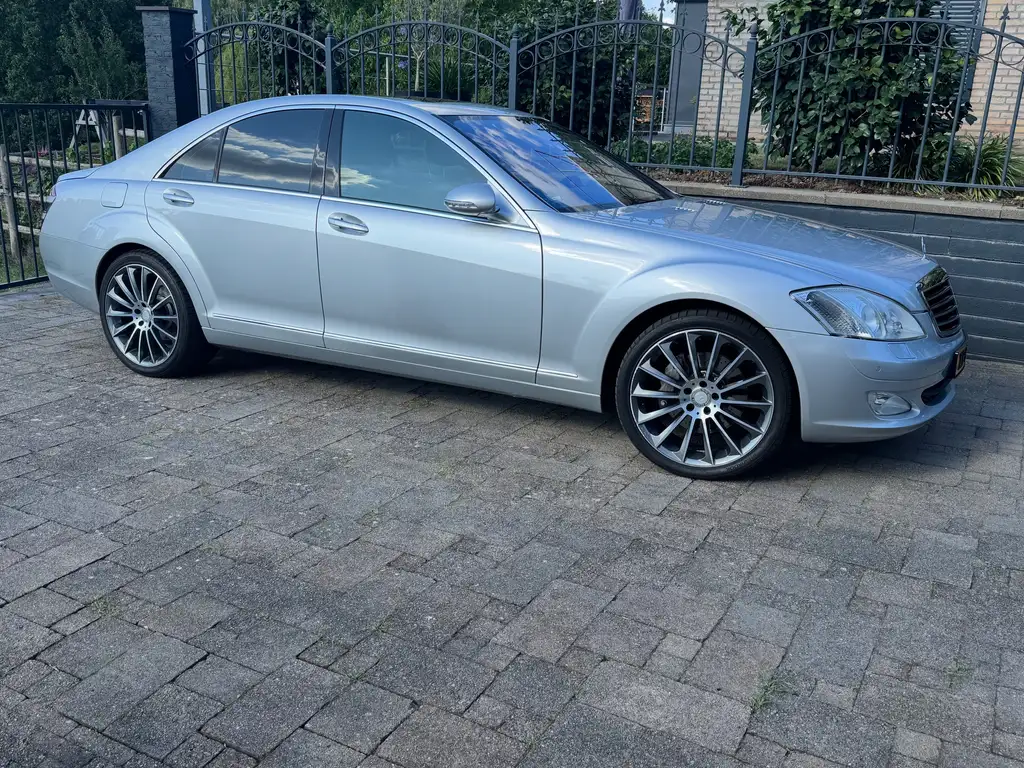 Mercedes-Benz S 350 2007 из Европы — купить под ключ