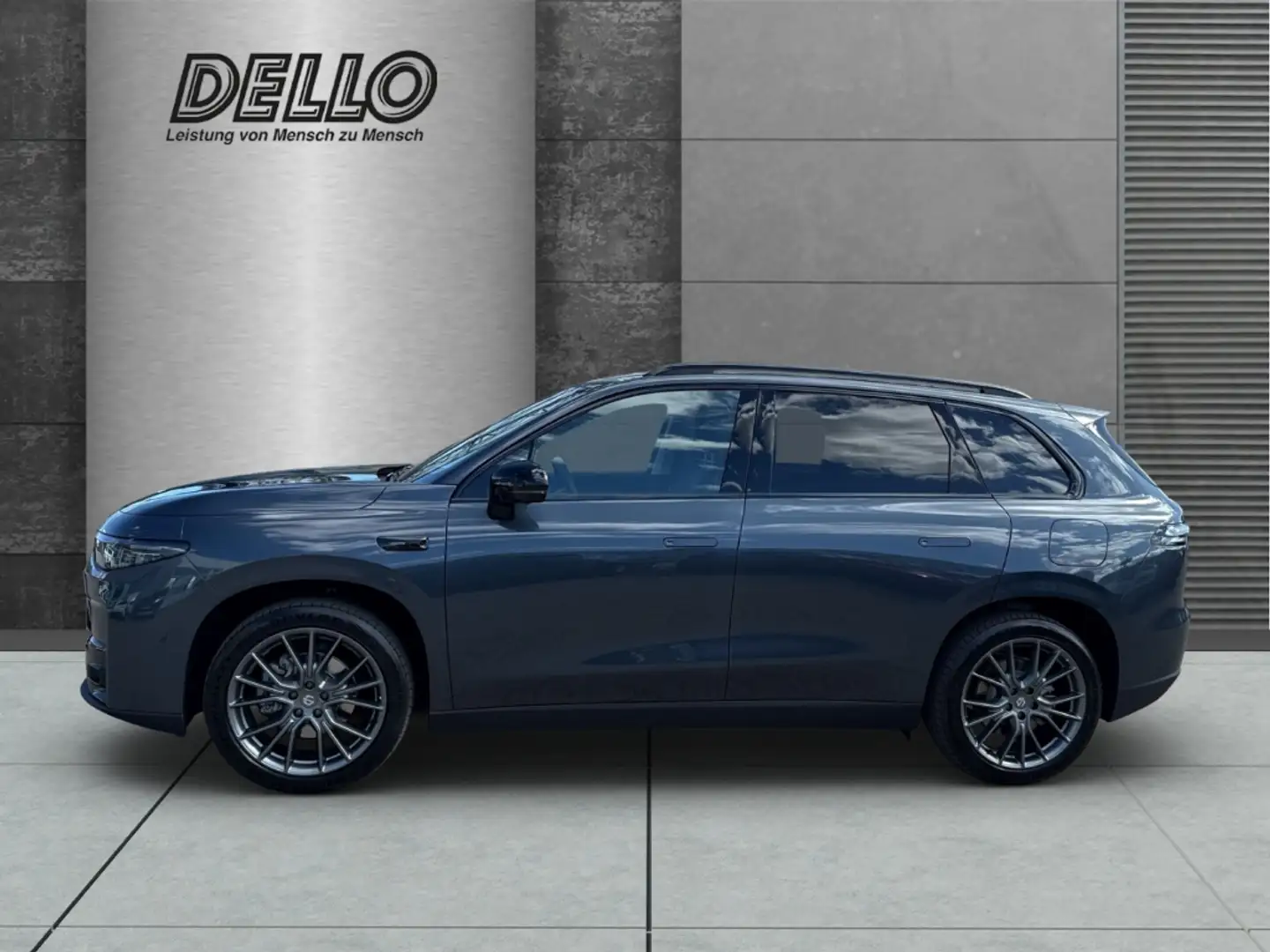 Leapmotor C10 160 kW Design MY25Panorama Navi Memory Sitze 360 K Gris - 2