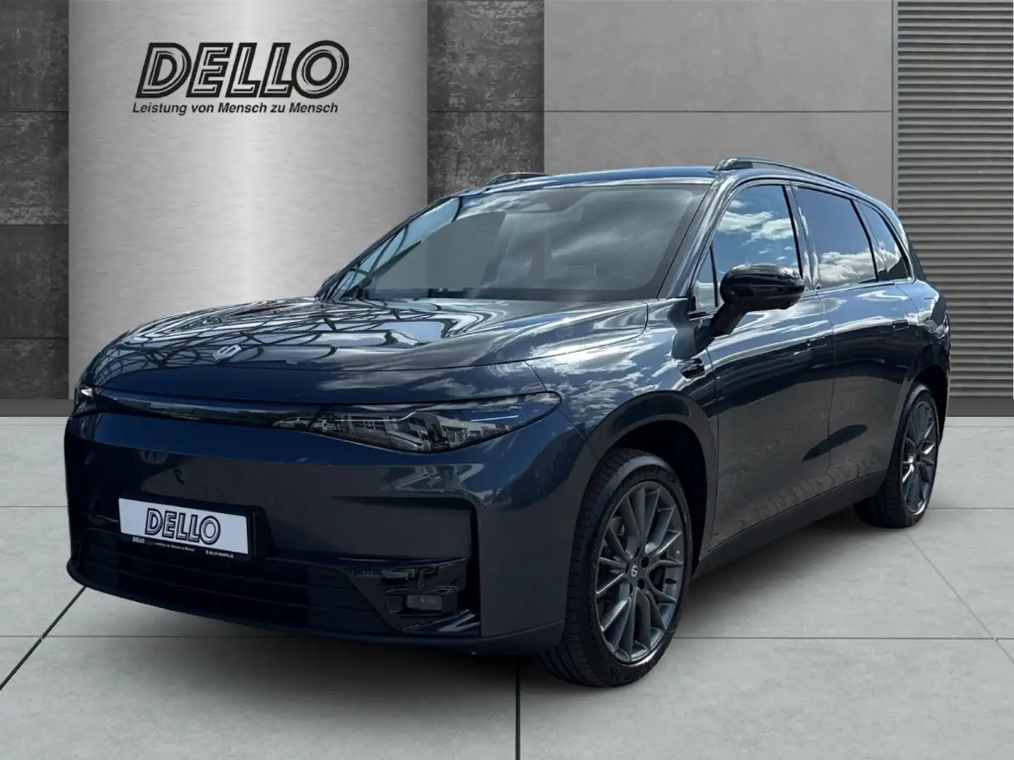 Leapmotor C10 160 kW Design MY25Panorama Navi Memory Sitze 360 K Gris - 1