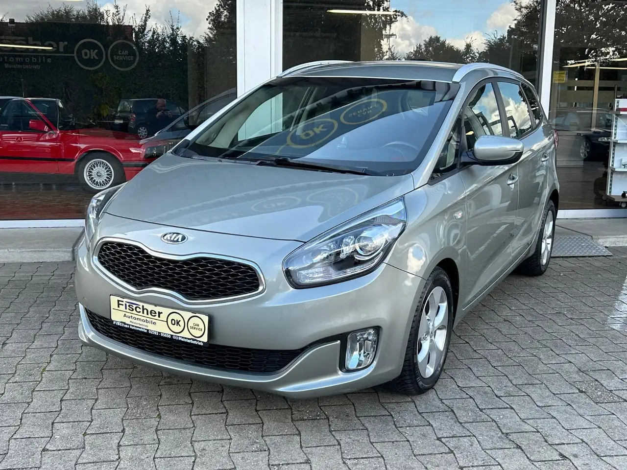Kia Carens