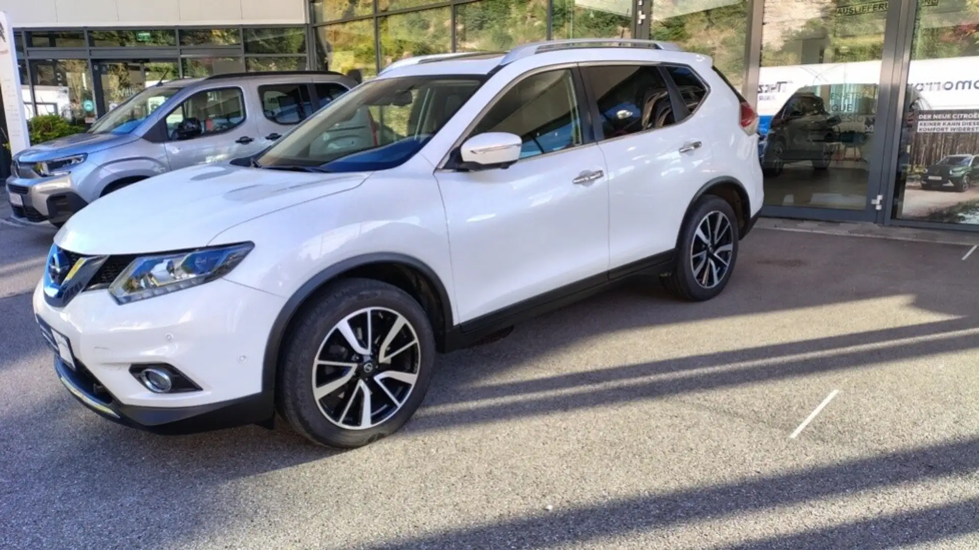 Nissan X-Trail X-TRAIL 1,6dCi Tekna ALL-MODE 4x4i Weiß - 1