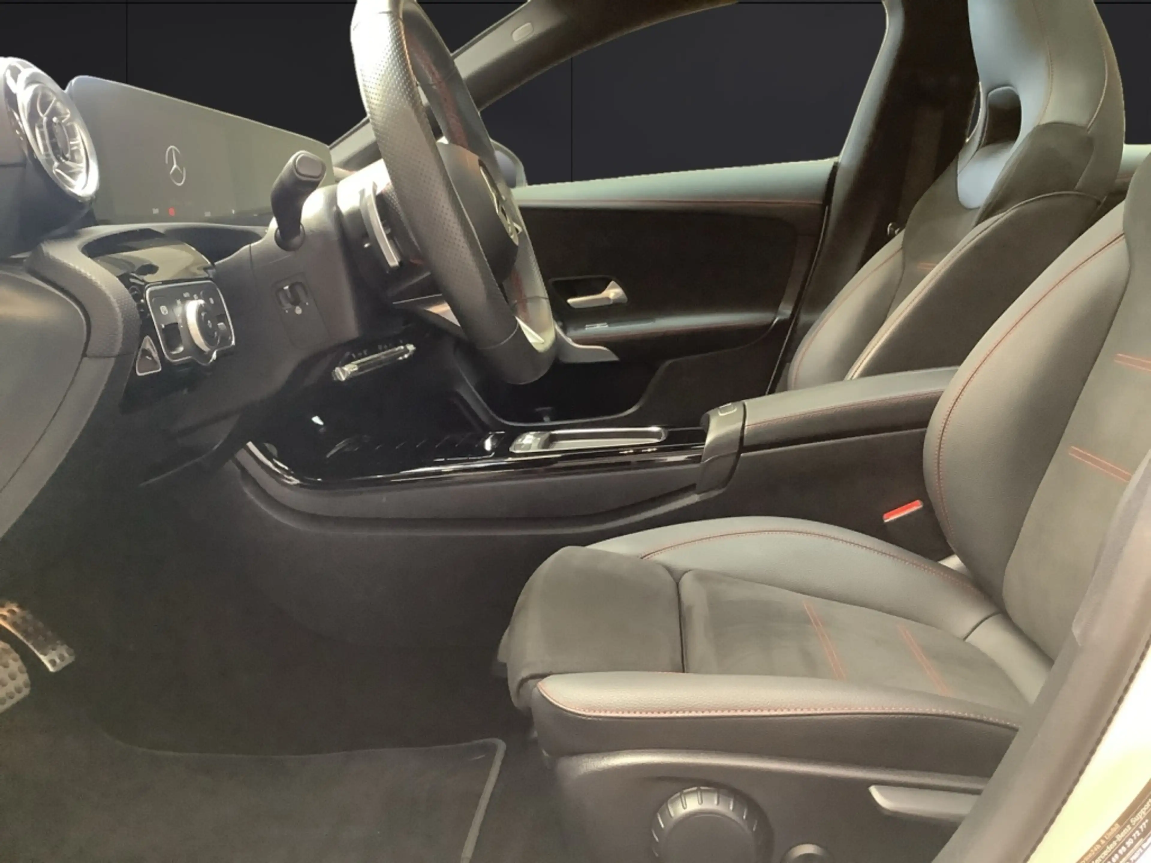 Mercedes-Benz CLA 180 Coupé AMG*Premium*LED*Panorama-SD*Kamera — photo 8