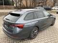 Skoda Octavia 4x4 Navi,LED,1.Hand,Standheizung* Grau - thumbnail 3