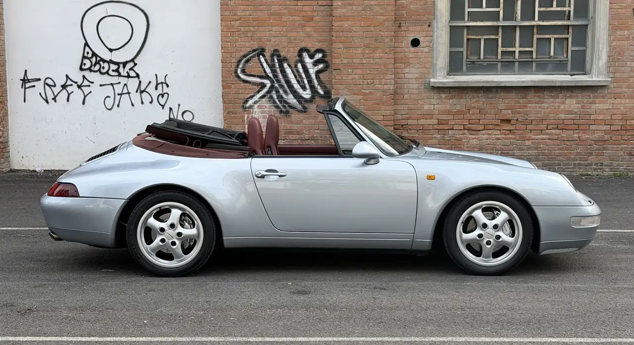 Porsche 993