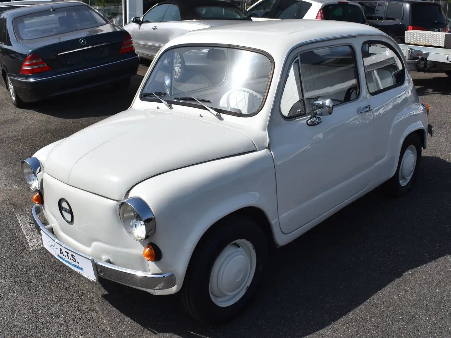 Zastava 750 ***OLDTIMER***SAMMLERSTÜCK*** Weiß - 1