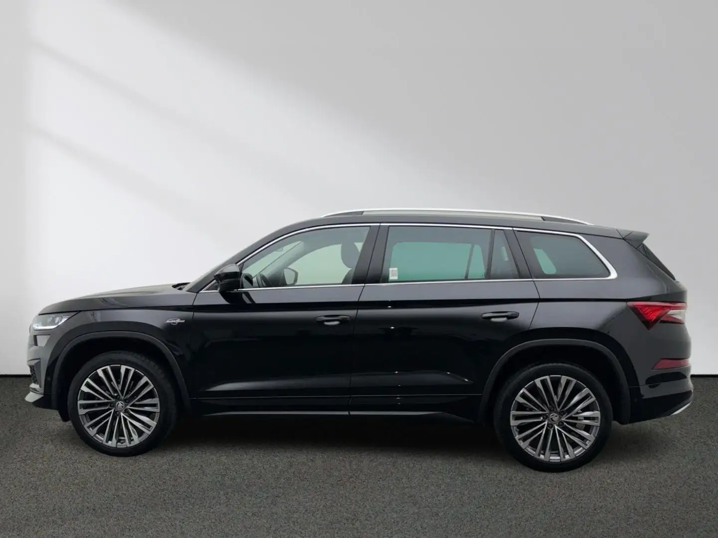 Skoda Kodiaq Laurin & Klement 2.0 TDI 4x4 Matrix Pano Noir - 2