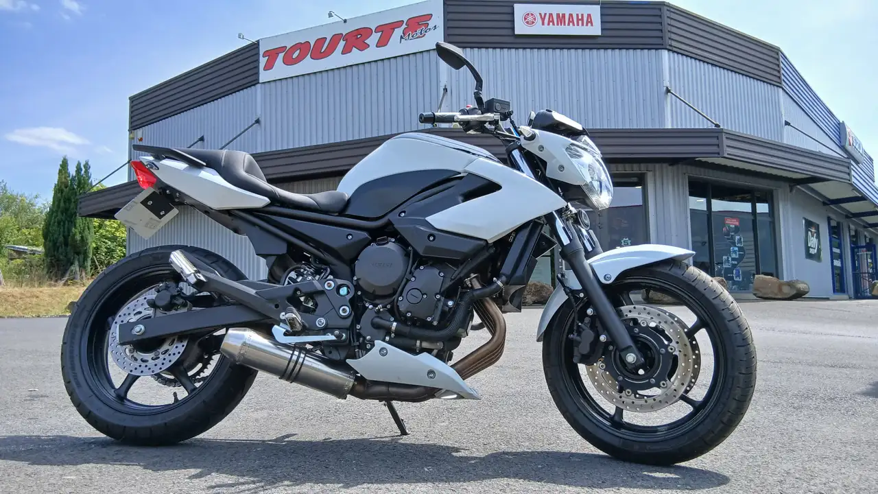 Yamaha XJ 6
