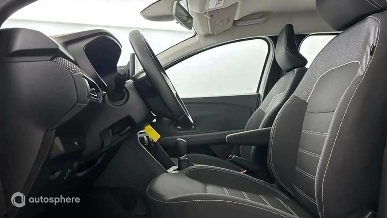 Dacia Sandero Sandero — photo 12