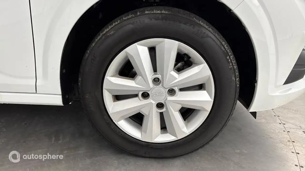 Dacia Sandero Sandero — photo 20