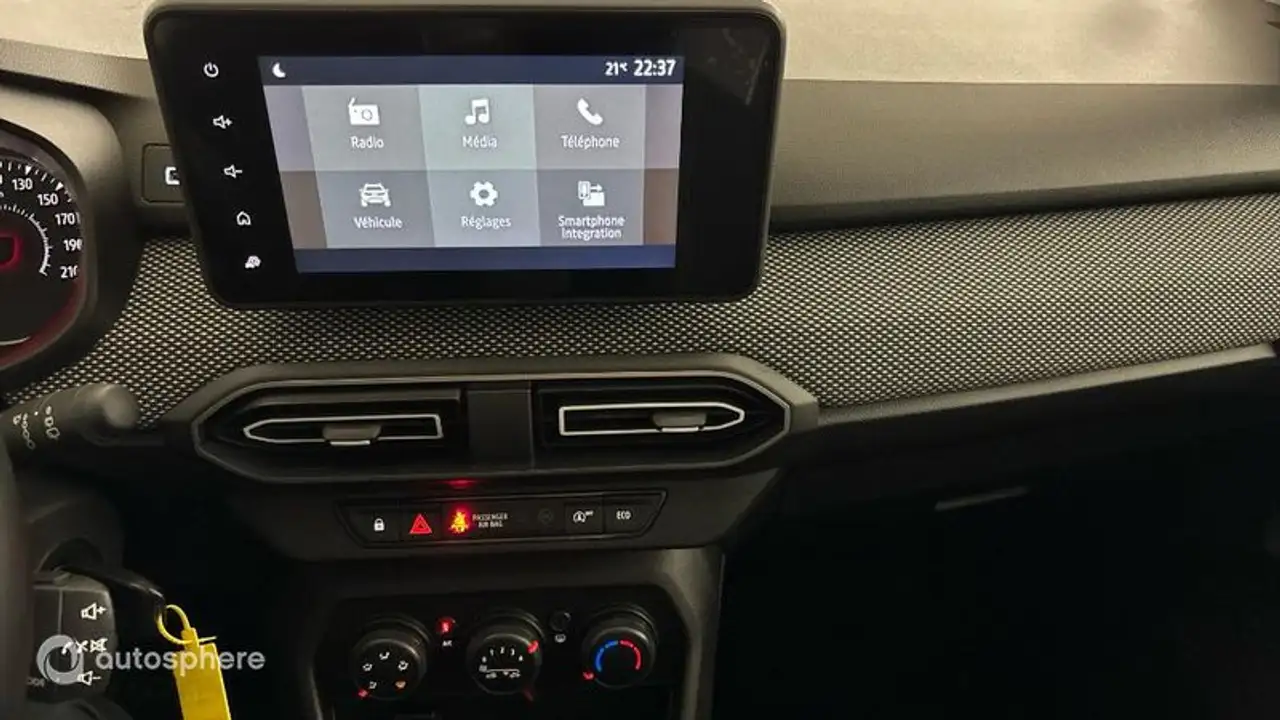 Dacia Sandero Sandero — photo 19