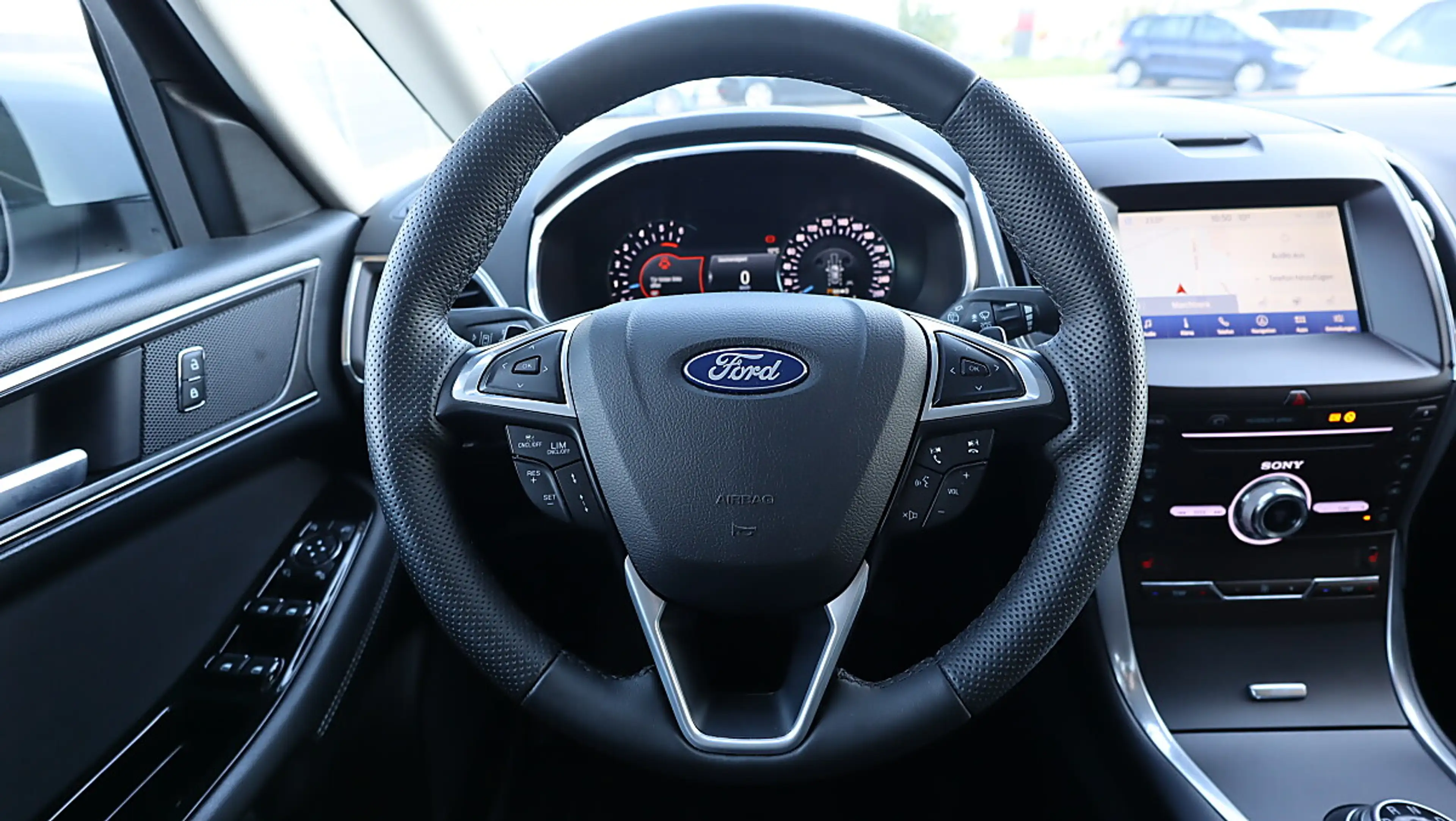 Ford Galaxy 2.0 EcoBlue Titanium Aut. 7-Sitzer Keyless Spur... — photo 4