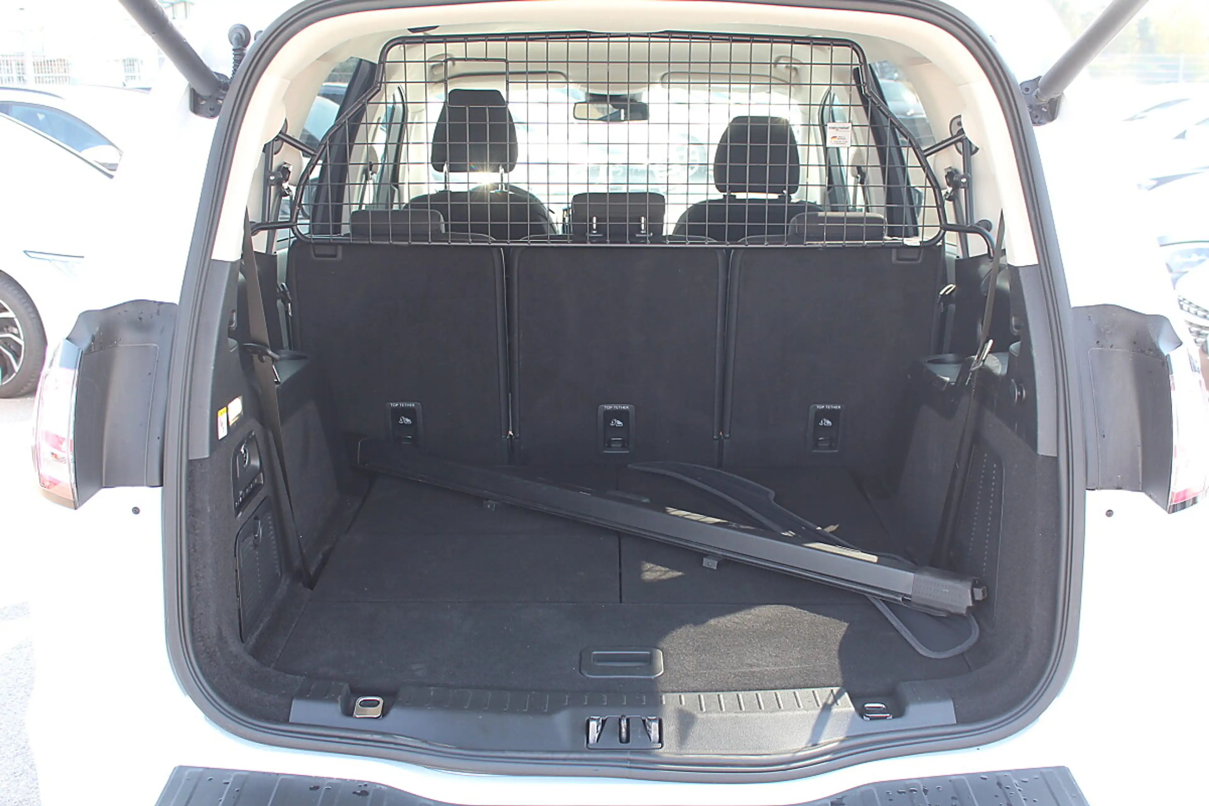 Ford Galaxy 2.0 EcoBlue Titanium Aut. 7-Sitzer Keyless Spur... — photo 14