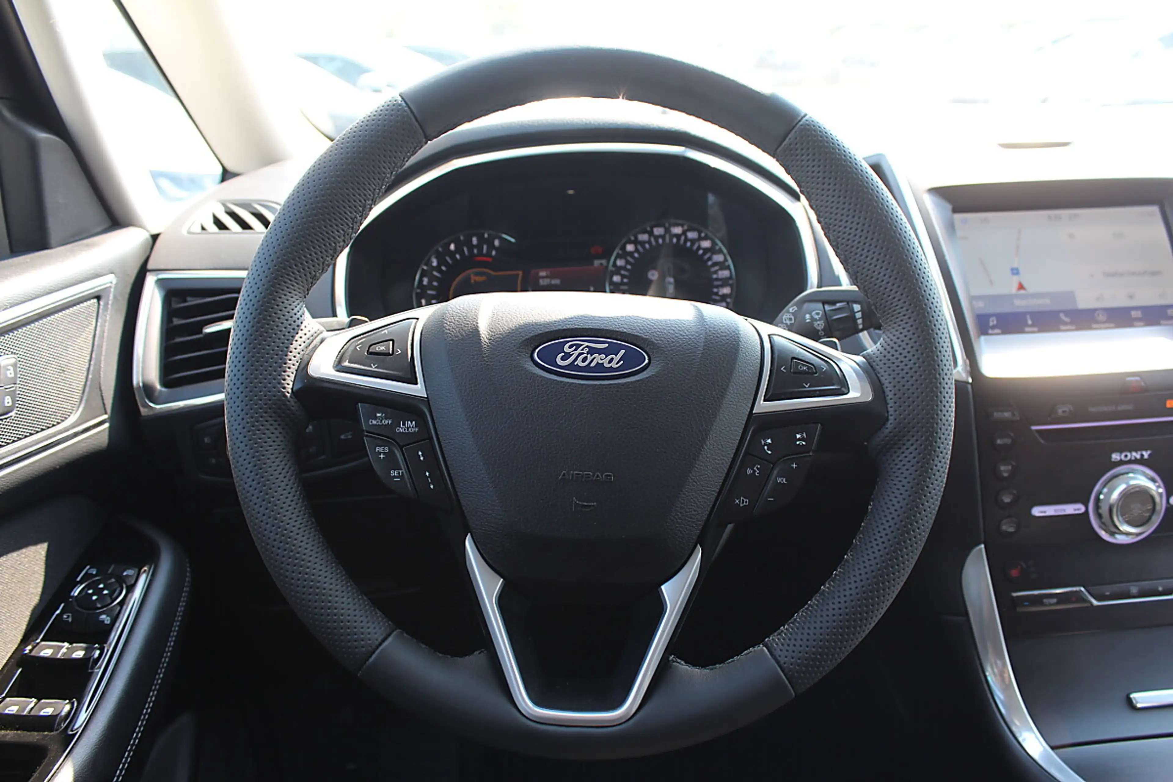 Ford Galaxy 2.0 EcoBlue Titanium Aut. 7-Sitzer Keyless Spur... — photo 2