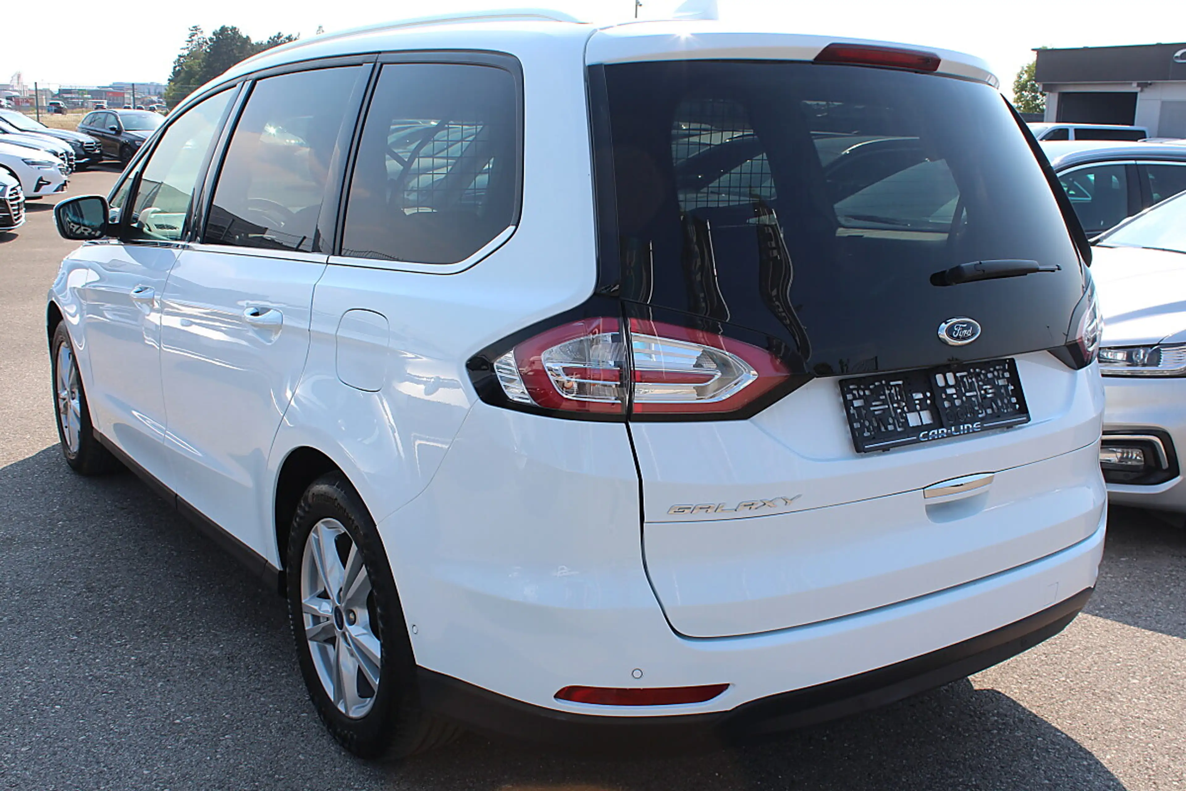 Ford Galaxy 2.0 EcoBlue Titanium Aut. 7-Sitzer Keyless Spur... — photo 13